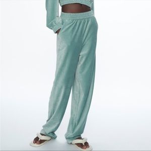 NEW ZARA Sea Green Ribbed Velvet Wide Leg Jogger Pants M